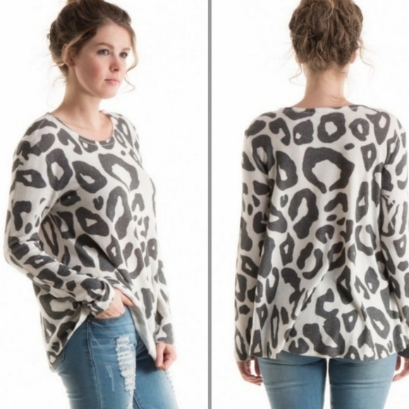 Animal print top - Picture 3 of 5